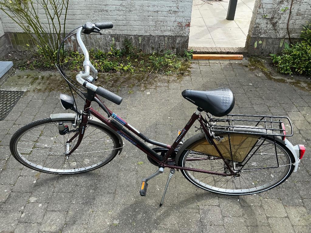 Damesfiets Batavus, Fietsen en Brommers, Ophalen, Velgrem, Versnellingen, Batavus