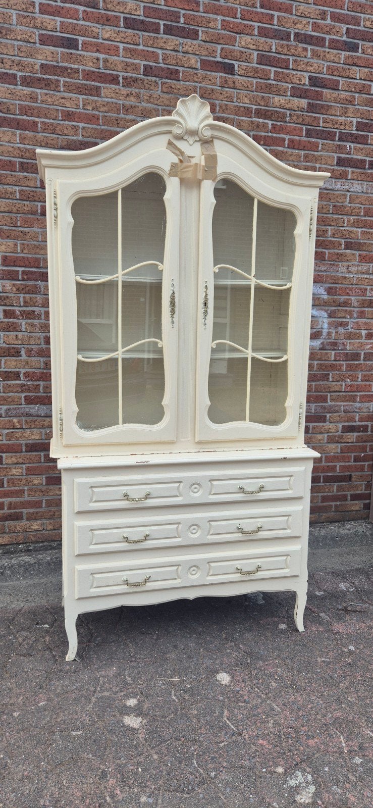 A donner : grand vaisselier vintage style Louis XV (2 pièce), Huis en Inrichting, Ophalen