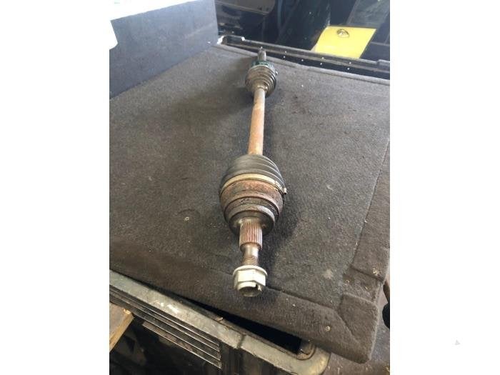 Arbre de transmission avant droit d'un Mercedes ML-Klasse, 3 mois de garantie, Utilisé, -, -