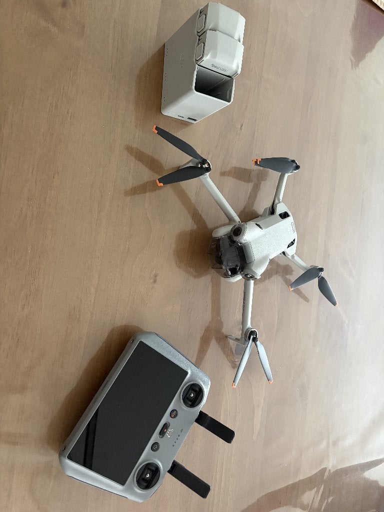 DJI pro 4 mini drone, Drone avec caméra, Moins de 250 g, Qualité supérieure, 1 à 5 km