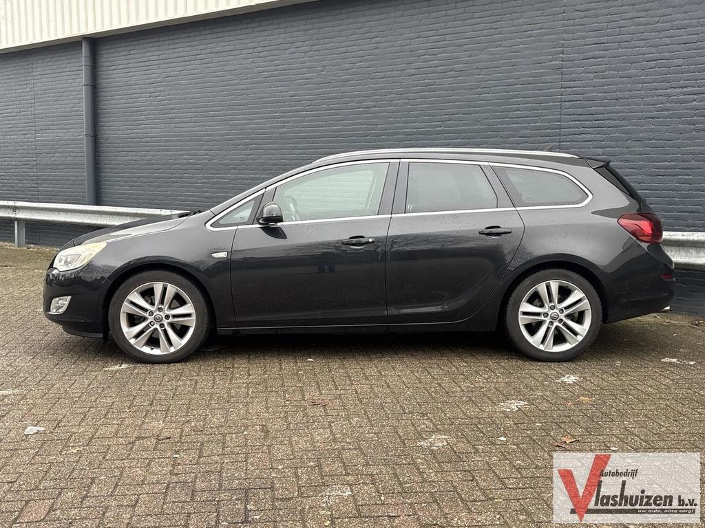 Opel Astra Sports Tourer 1.6 Turbo Cosmo | Navi | Cruise | S, Auto's, Opel, Zwart, 161 g/km, Zwart, Astra