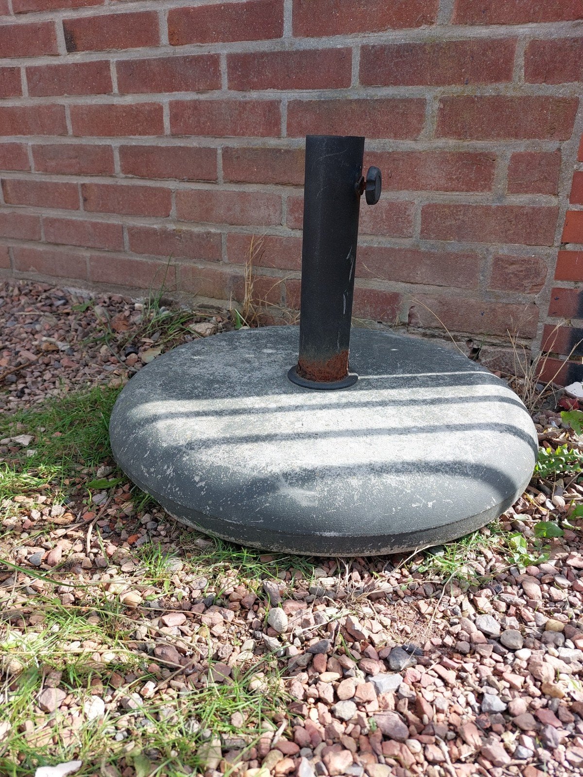 Zware betonnen parasolvoet - 45 cm diameter, Enlèvement, Utilisé