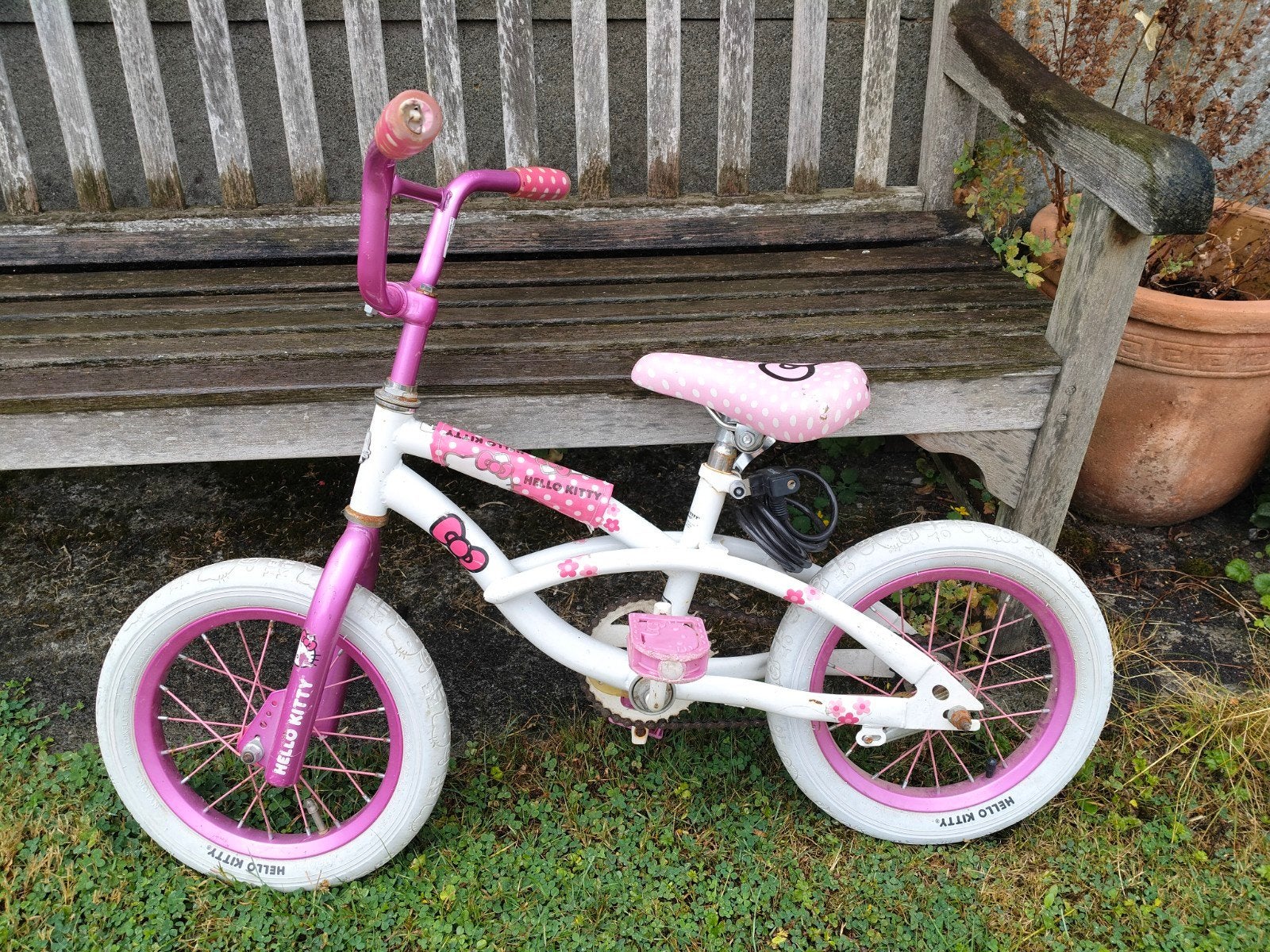 Joli vélo Hello Kitty rose/blanc pour enfant (14 pouces), Enlèvement, Frein à rétropédalage, Moins de 16 pouces