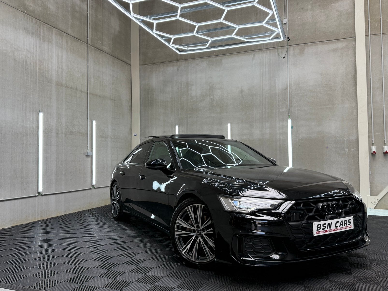 AUDI A6/40TFSI/3X S-LINE/PANO/360CAMERA/SFEER/ACC/DODEHOEK, Auto's, Audi, Bedrijf, Te koop, A6, ABS, Hybride Elektrisch/Benzine