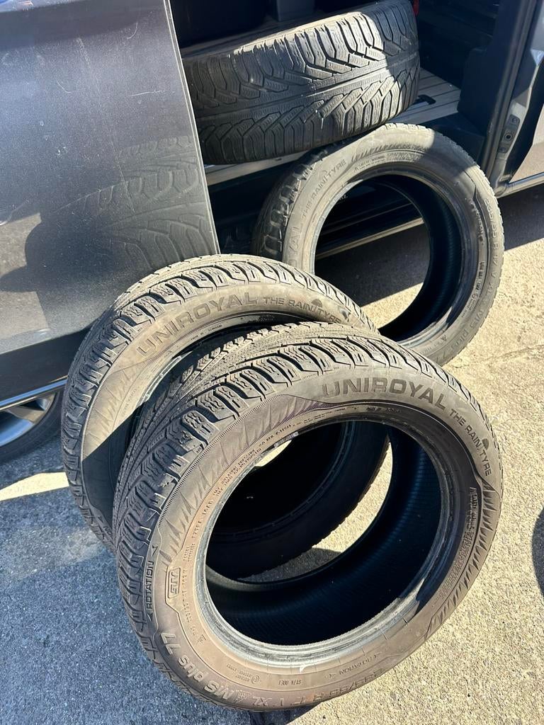 Uniroyal winterbanden 235 55 17” XL M+S 103V VW T6 T5 T6.1, Auto-onderdelen, Banden en Velgen, Ophalen, 17 inch, Winterbanden