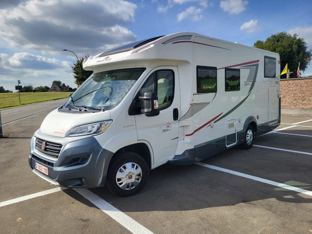 Camping car Zefiro 284 TL Roller Team profilé, Caméra de recul, Luifel, Fiat, 7 tot 8 meter