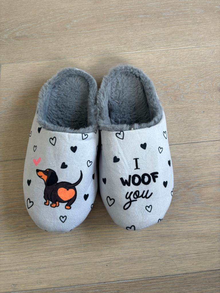 Pantoffels (alé hop), Ophalen of Verzenden, Zo goed als nieuw, Pantoffels of Sloffen, Grijs
