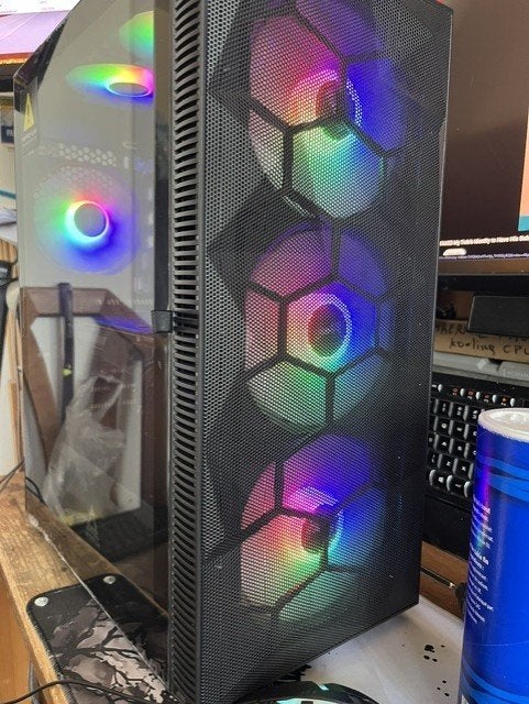 Budget Gaming PC i7-6de gen K / Gtx 1080 / 16Gb DDR4, Computers en Software, Desktop Pc's, Zo goed als nieuw, 4 Ghz of meer, SSD