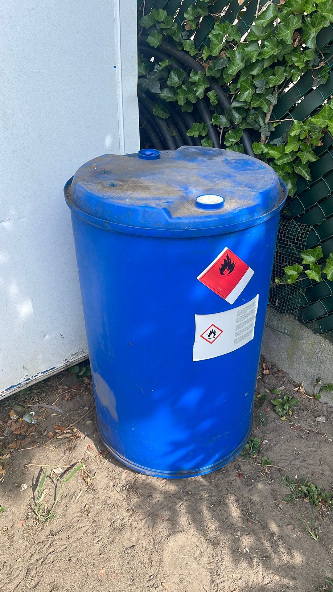 Vat, Tuin en Terras, 150 liter of meer, Ophalen, Gebruikt, Kunststof