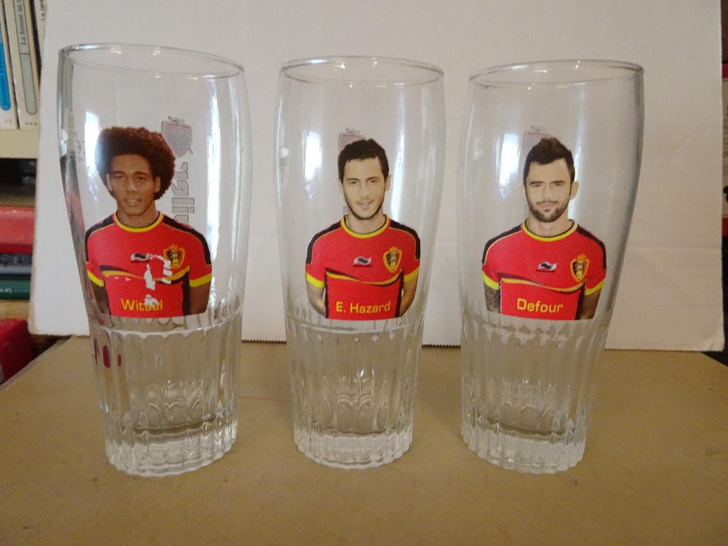 3 Verres Jupiler Diables Rouges - WC Brasil 2014, Collections, Verres & Petits Verres, Enlèvement ou Envoi, Comme neuf, Verre à bière