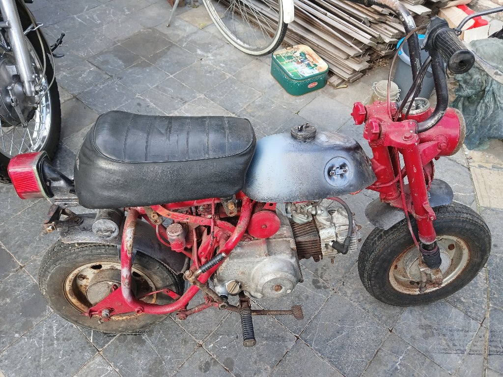 Honda z50a, Fietsen en Brommers, Ophalen, Gebruikt, Overige modellen, 49 cc