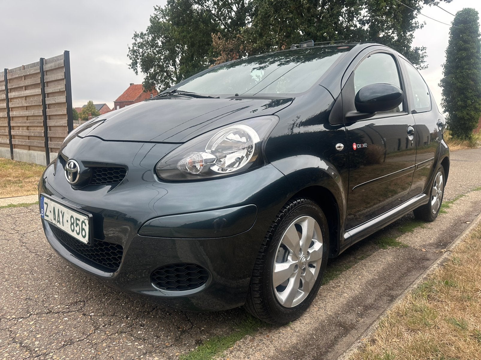 TOYOTA AYGO !!!! 10 000 KM !!!!, Auto's, Toyota, Voorwielaandrijving, Stof, 50 kW, Zwart