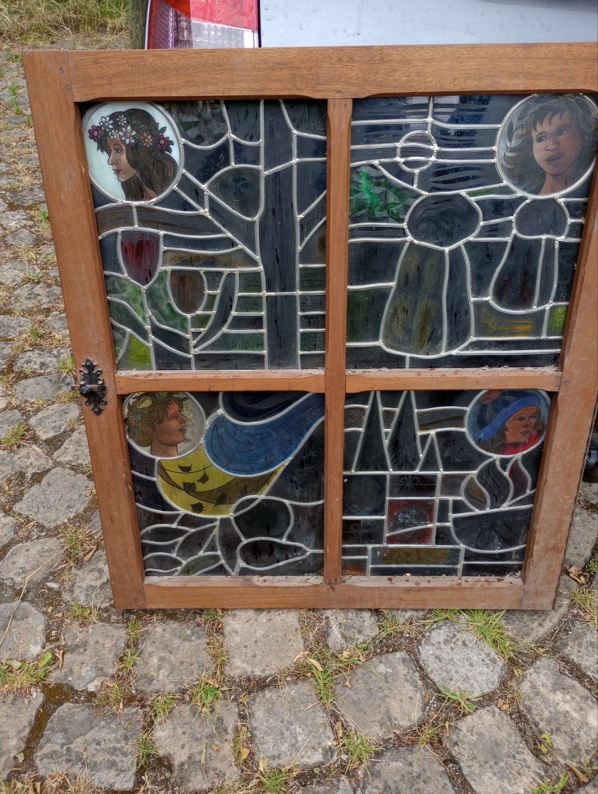 Vitrail, Antiquités & Art