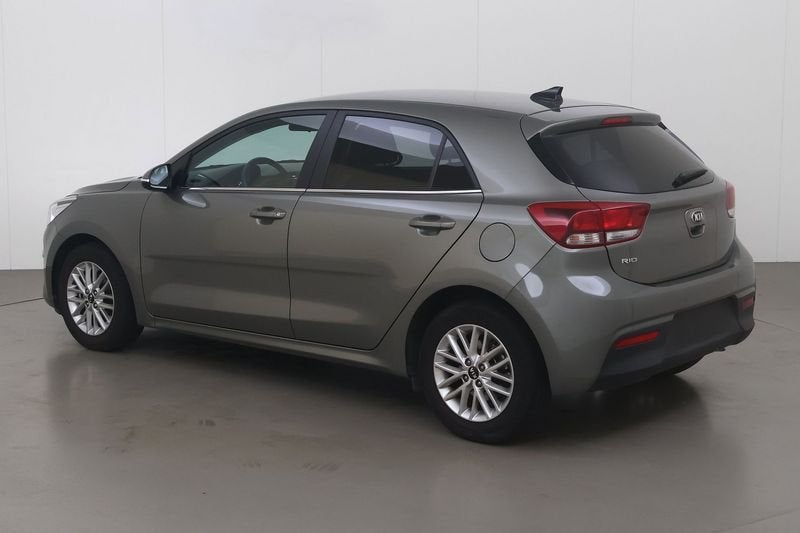 KIA Rio 1.2i fusion 84, Auto's, Kia, Gebruikt, 4 cilinders, Overige bekleding, https://public.car-pass.be/vhr/57f2ecc0-732b-4744-aaad-02f4ef1b1297