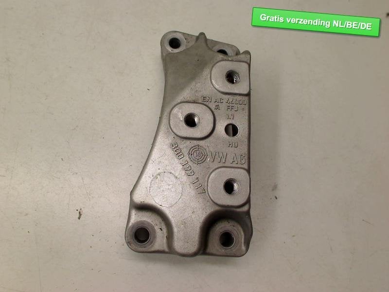 VERSNELLINGSBAKSTEUN Volkswagen Passat (3G2) (3Q0199117), Gebruikt, Volkswagen, Volkswagen AG, Kundenbetreuung@volkswagen.de