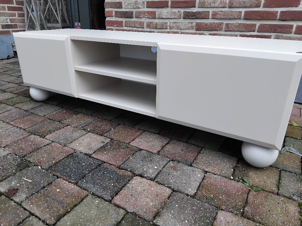 TV meubel zwevend of met poten 138 cm, Ophalen