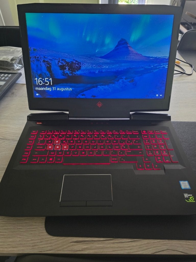 HP OMEN 17 i7 GTX 1050 Ti 16GB, Computers en Software, Ophalen, HP Omen, Gebruikt, 2 tot 3 Ghz
