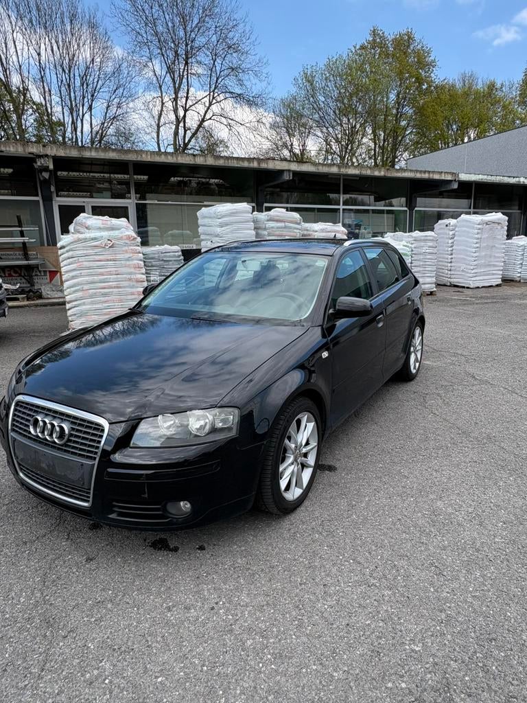 Audi A3 1.6 fsi 2006 115cv, Autos, Cuir et Alcantara, Intérieur cuir, Boîte manuelle, Noir