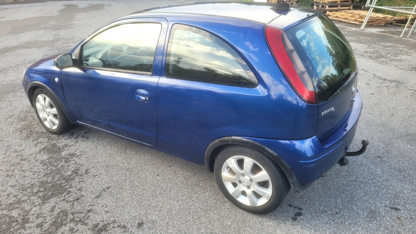 OPEL CORSA 05+1.0ES+AIRCO+CT VIÈRGE+FEUILLE ROSE À 1499EU, Auto's, Opel, 41 kW, Bedrijf, 1000 cc, Euro 4