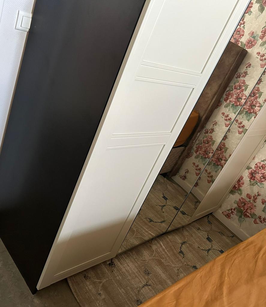 Garde robe quasi neuf, Maison & Meubles, Enlèvement, Comme neuf