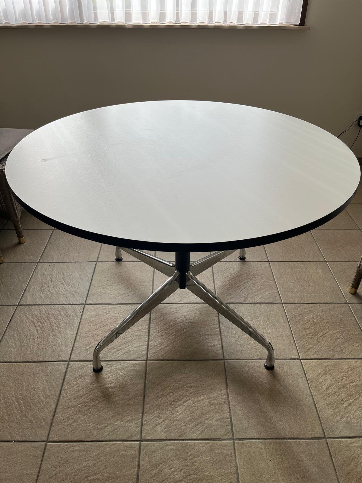 Keukentafel rond, Ophalen, Zo goed als nieuw, Rond