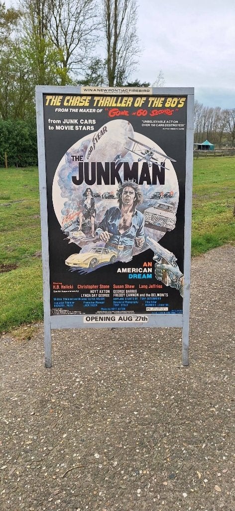 100% origineel filmposter-bord voor de actiefilm The Junkman, Ophalen, Gebruikt, Film, Overige typen