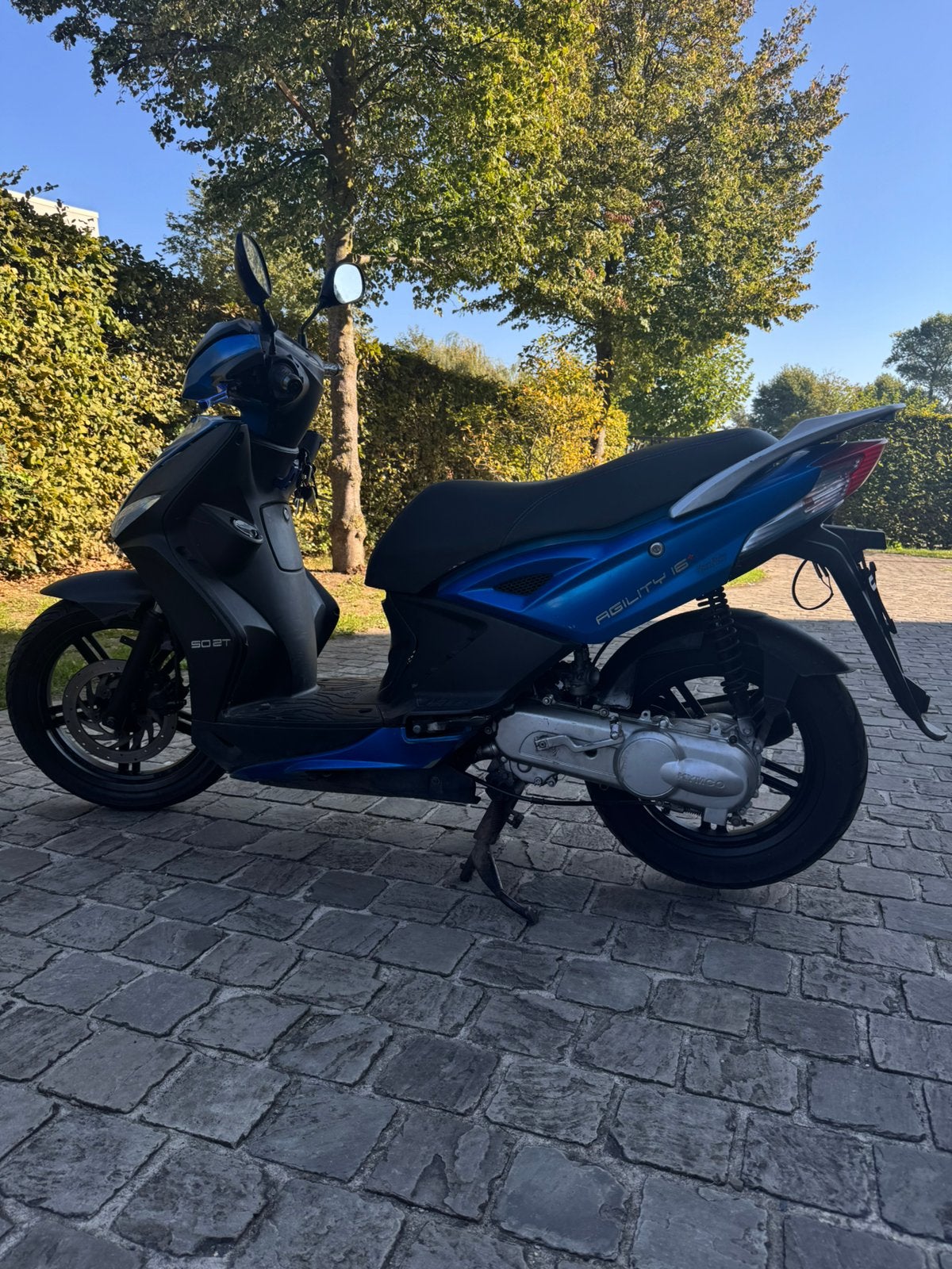 Kymco agility 16+ 2 t 50cc a klasse met papieren rijd niet, Fietsen en Brommers, Ophalen, Tweetakt, Gebruikt, Klasse A (25 km/u)