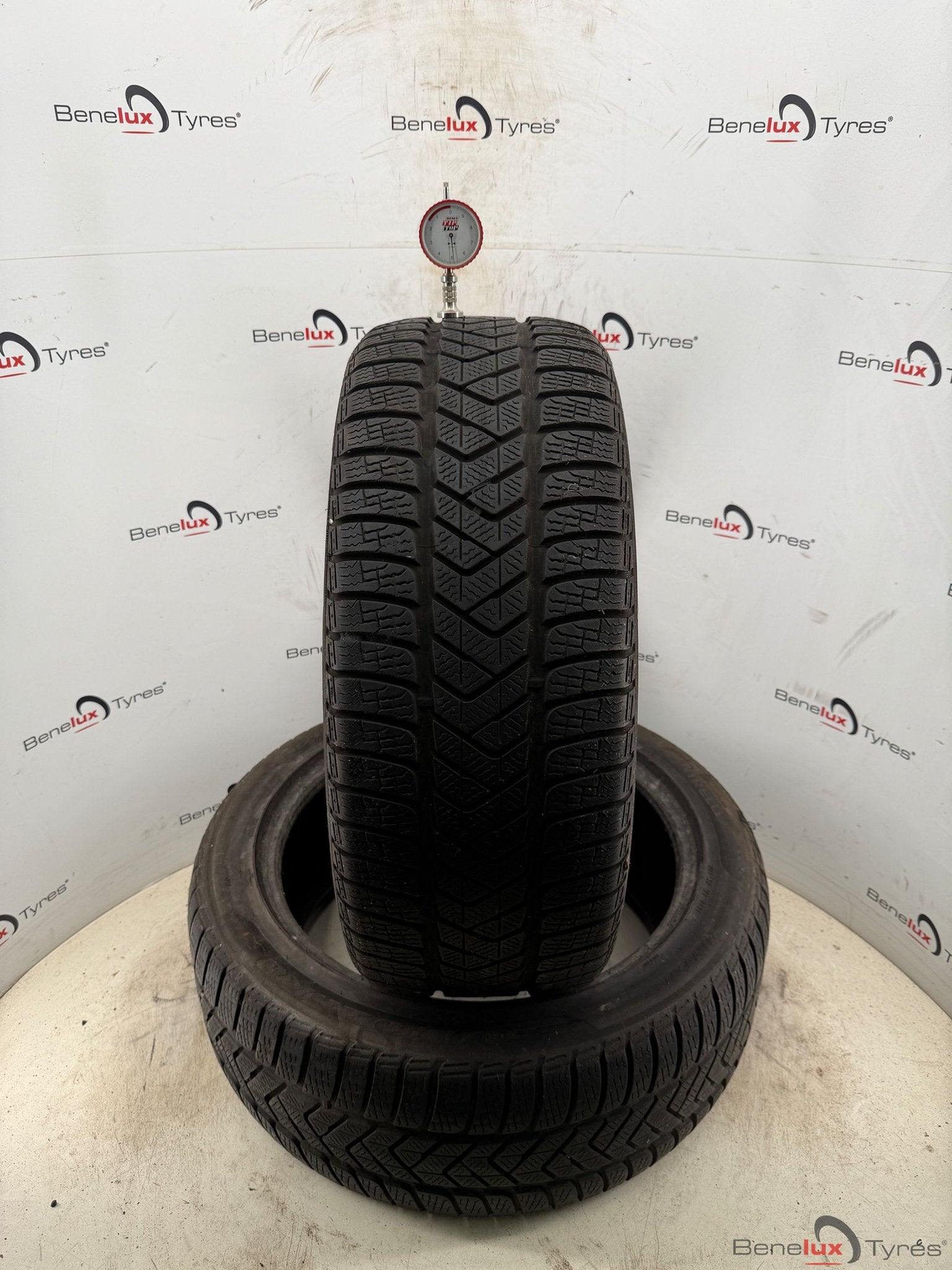 snow 245/45R19 102V Pirelli 245/45 R19 245/45/19 2454519, Auto-onderdelen, Banden en Velgen, -, -, Winterbanden, Band(en)
