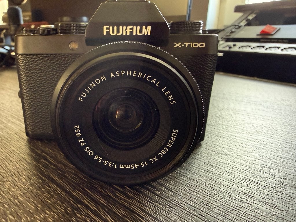 Fujifilm x-t10 + 15 - 45mm lens, Enlèvement, Utilisé, Appareil photo hybride, Fujifilm