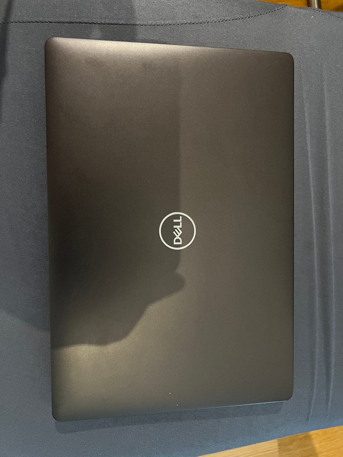 Dell 5300 13 inch i5 qwertzu klavier, Computers en Software, Ophalen, Zo goed als nieuw, 13 inch, 16 GB