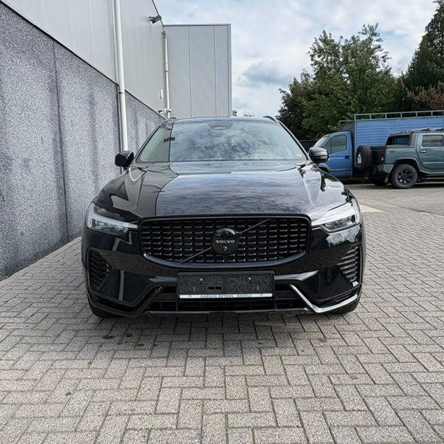 Volvo XC60 BLACK EDITION AWD 4X4 !, https://public.car-pass.be/vhr/72e8455b-7d1f-44bb-aac2-42ff4c17ba8a, Achat, Euro 6, Entreprise
