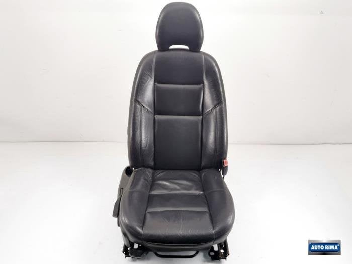 Siège droit d'un Volvo V50, -, 3 mois de garantie, -, -