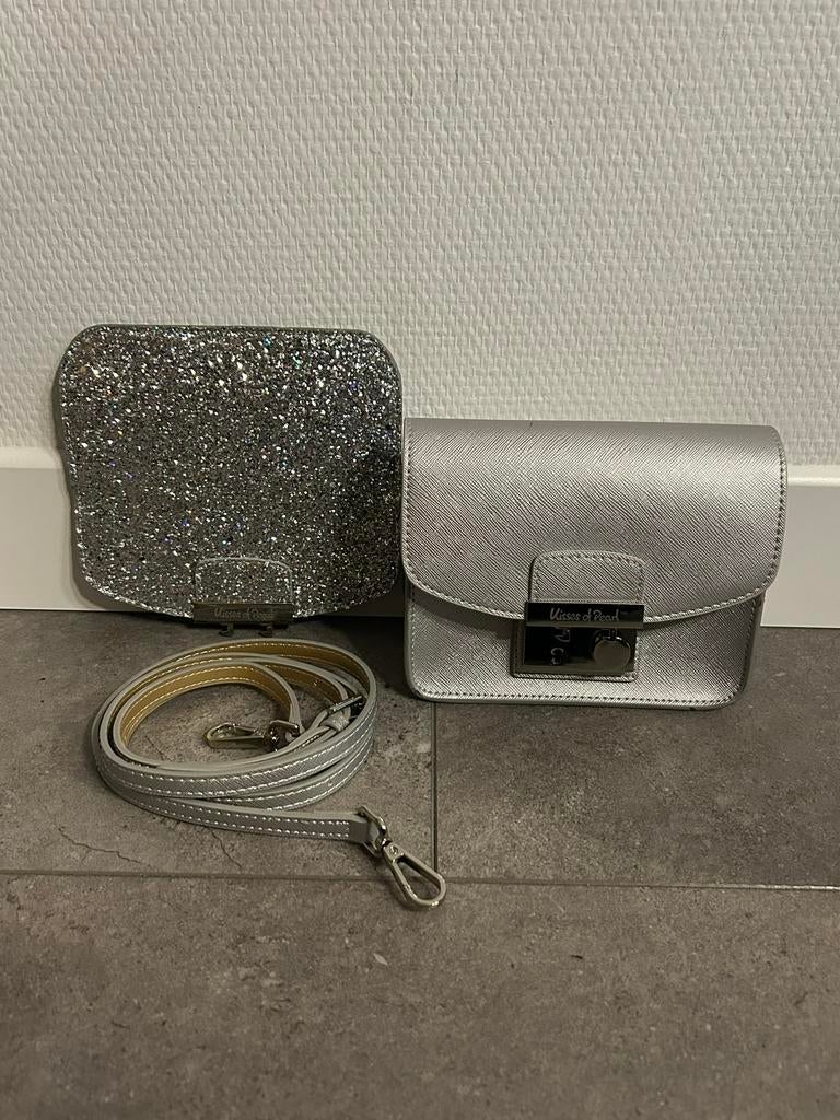 Zilveren glitter schoudertas crossbody Kisses of Pearl, Enlèvement ou Envoi, Comme neuf, Argent, Autres marques