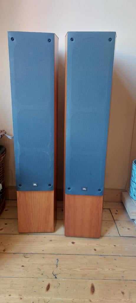 Jbl boxen XTI 80 GERESERVEERD, Ophalen, JBL
