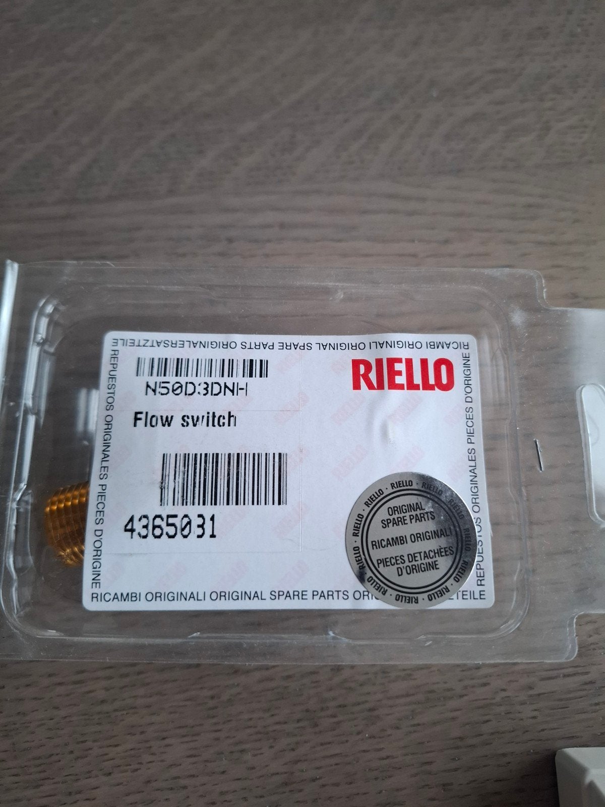 riello flow switch voor gaswandketel 24 kiss, Bricolage & Construction, Enlèvement, Neuf, Chauffe-eau