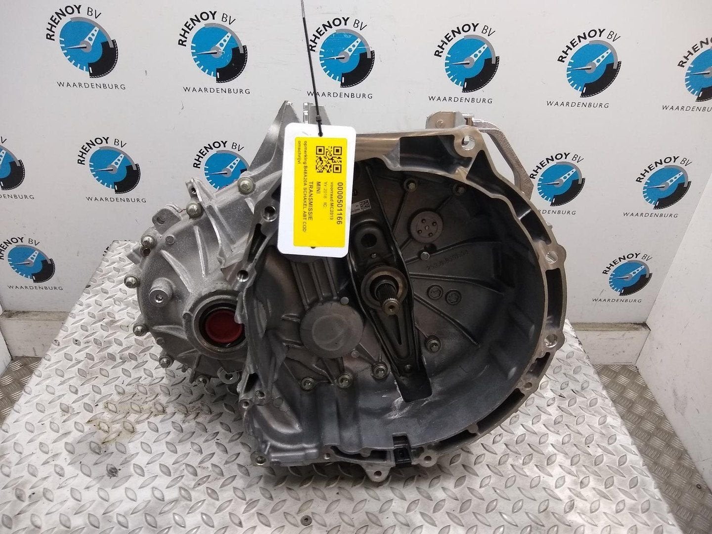 MINI (BMW) MINI TRANSMISSIE / VERSNELLINGSBAK 2018, Ophalen of Verzenden, Gebruikt, Stiba lid