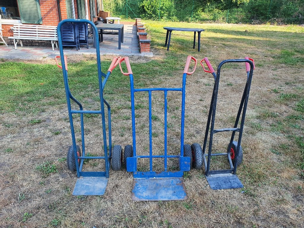 lot 3 x Camion à main et chariot de transport encore en bon, Bricolage & Construction, Chariots de transport, 100 litres ou plus