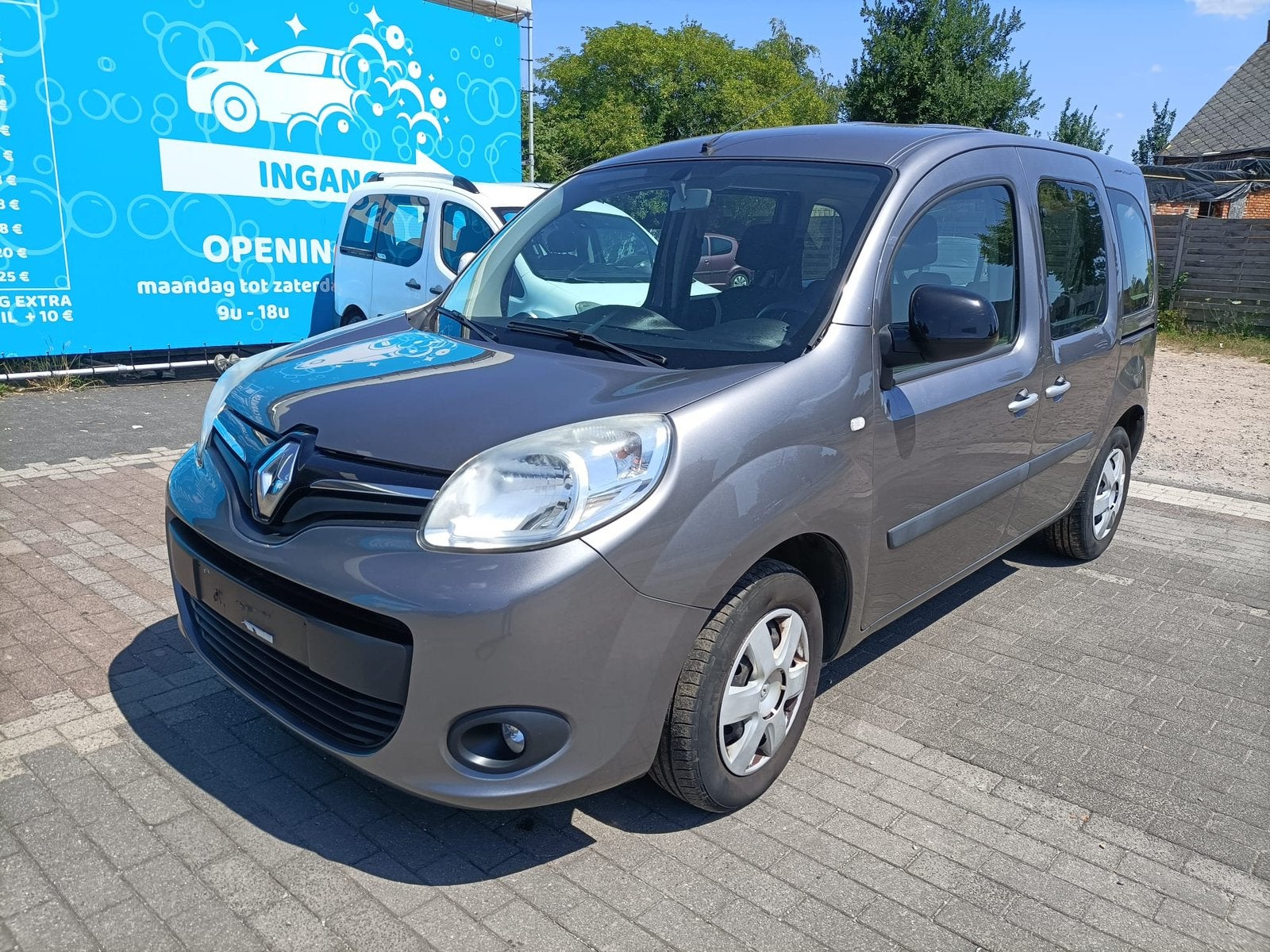 Renault kangoo, Euro 5, 1498 cc, Zwart, 4 cilinders