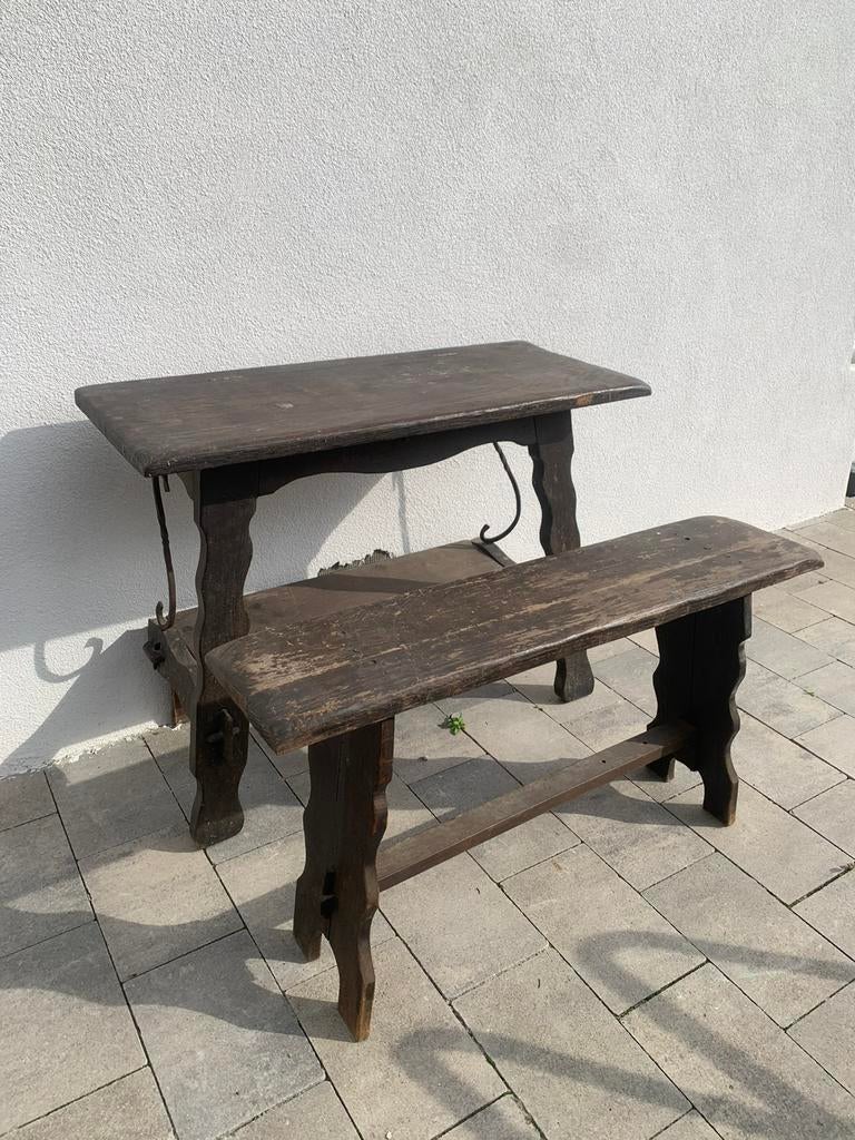 Banc d’ecolier ancien, Enlèvement