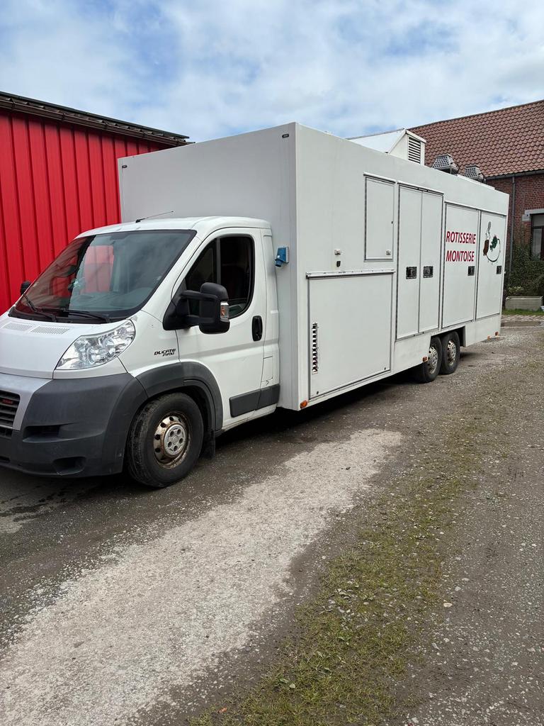 Camion rotisserie, Enlèvement