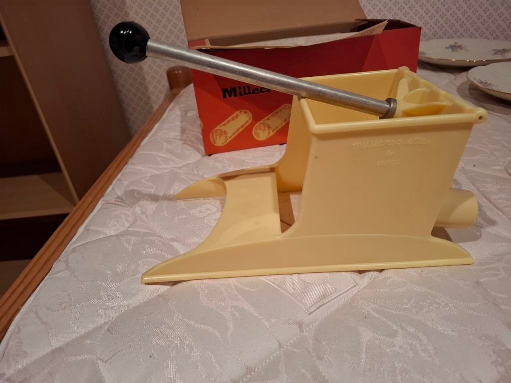Vintage millecroquette,  krokettenmaker, Enlèvement
