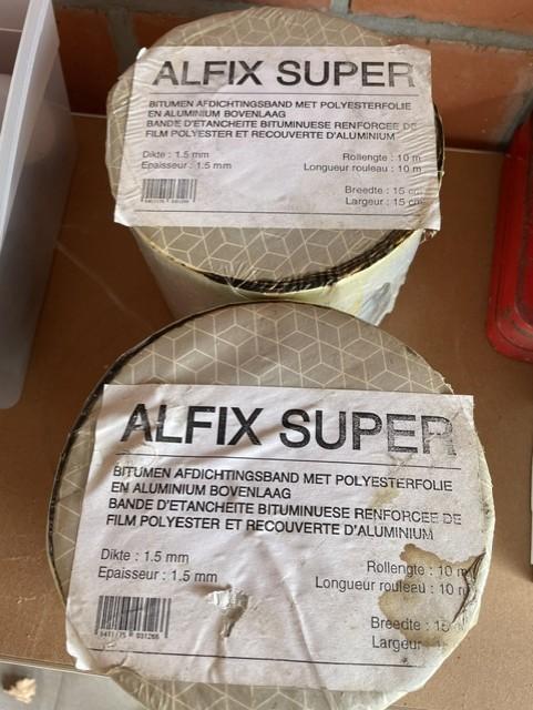 2x ALFIX Super bitumen afdichtingsband Dikte 1,5mm, Bricolage & Construction, Tuiles & Revêtements de toit, Enlèvement, Neuf, Autres matériaux