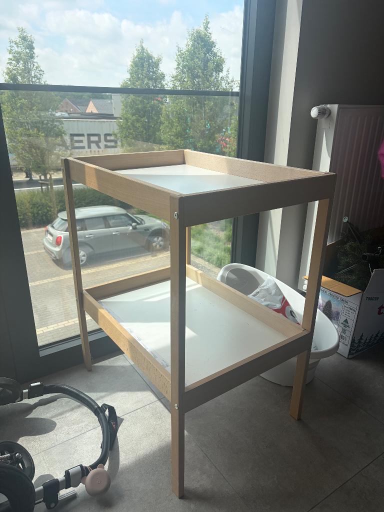 Babycommode, Kinderen en Baby's, Kinderkamer | Commodes en Kasten, Minder dan 75 cm, 50 tot 70 cm, Zo goed als nieuw, Commode