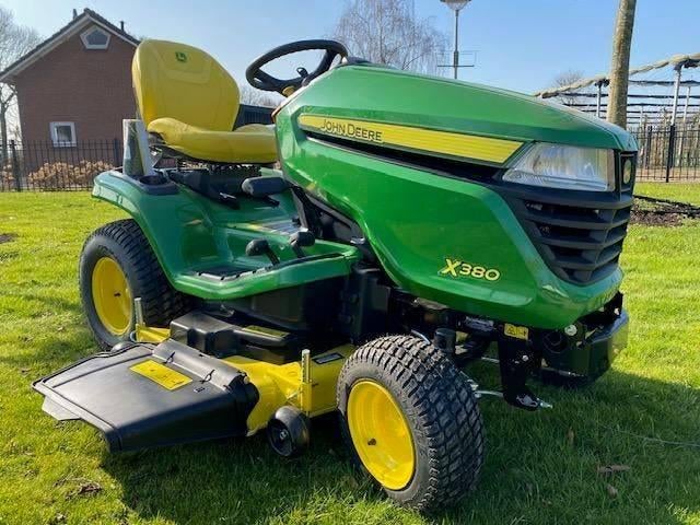 John Deere X 380 zitmaaier Aanbieding (overjarig), Ophalen of Verzenden