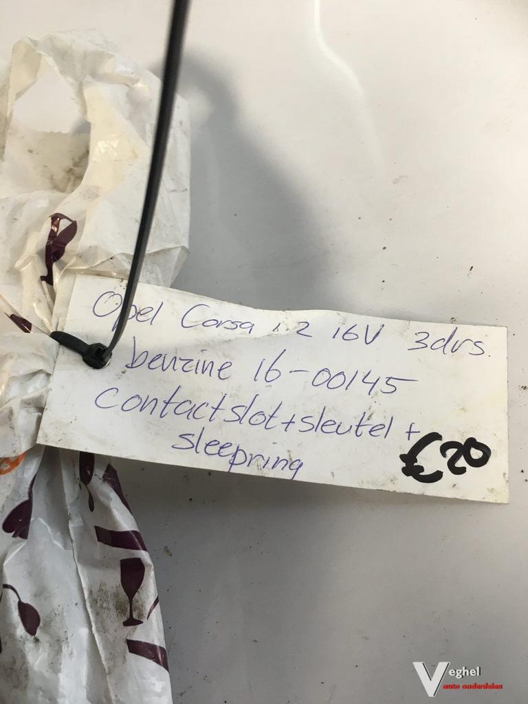 Opel Corsa 1998  1.2 16v Contactslot, Auto-onderdelen, Gebruikt, -, -, Ophalen of Verzenden