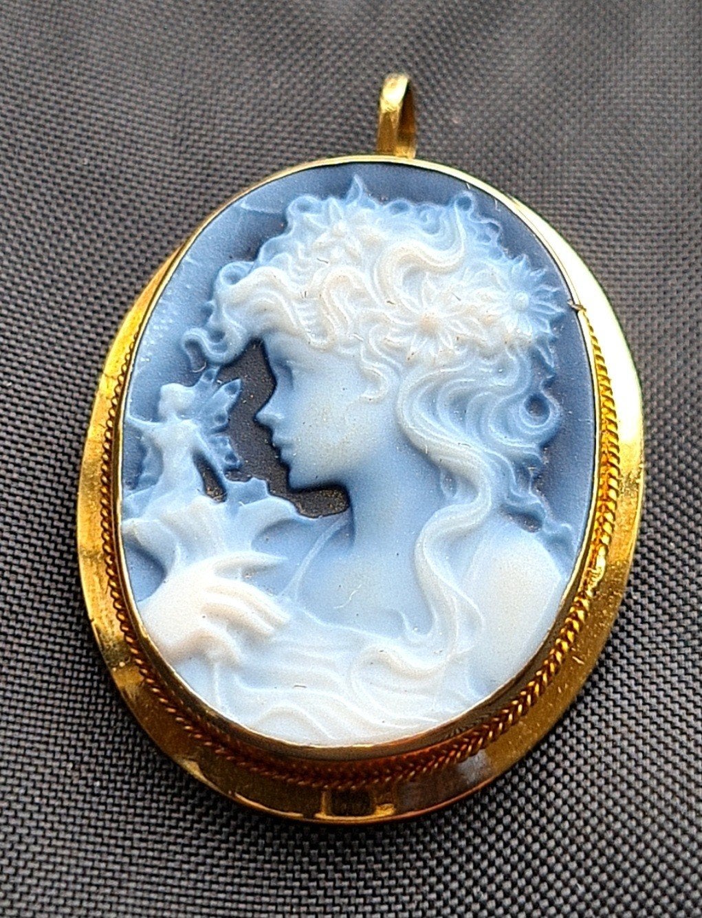 18k 750 gouden camee van blauwe agaat, Antiek en Kunst, Verzenden