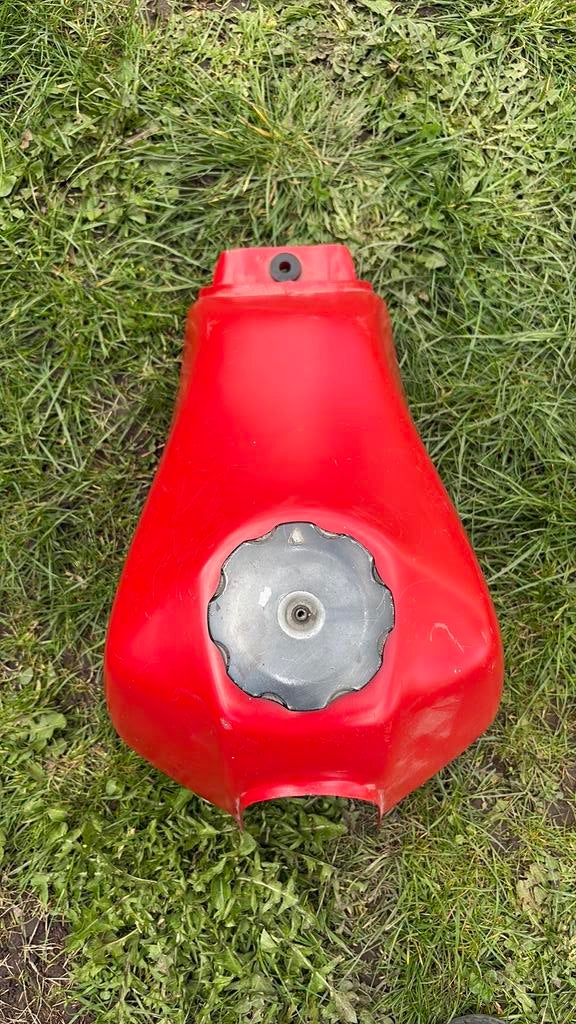 Mogelijk tank van honda mb50, Fietsen en Brommers, Ophalen, Zo goed als nieuw, Tank