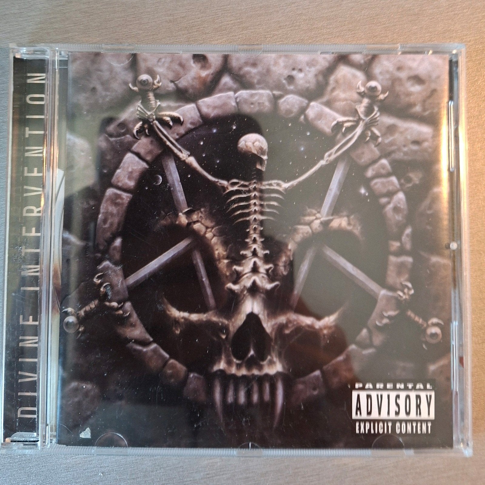 Cd. Slayer. Divine intervention., Cd's en Dvd's, Cd's | Hardrock en Metal, Ophalen of Verzenden