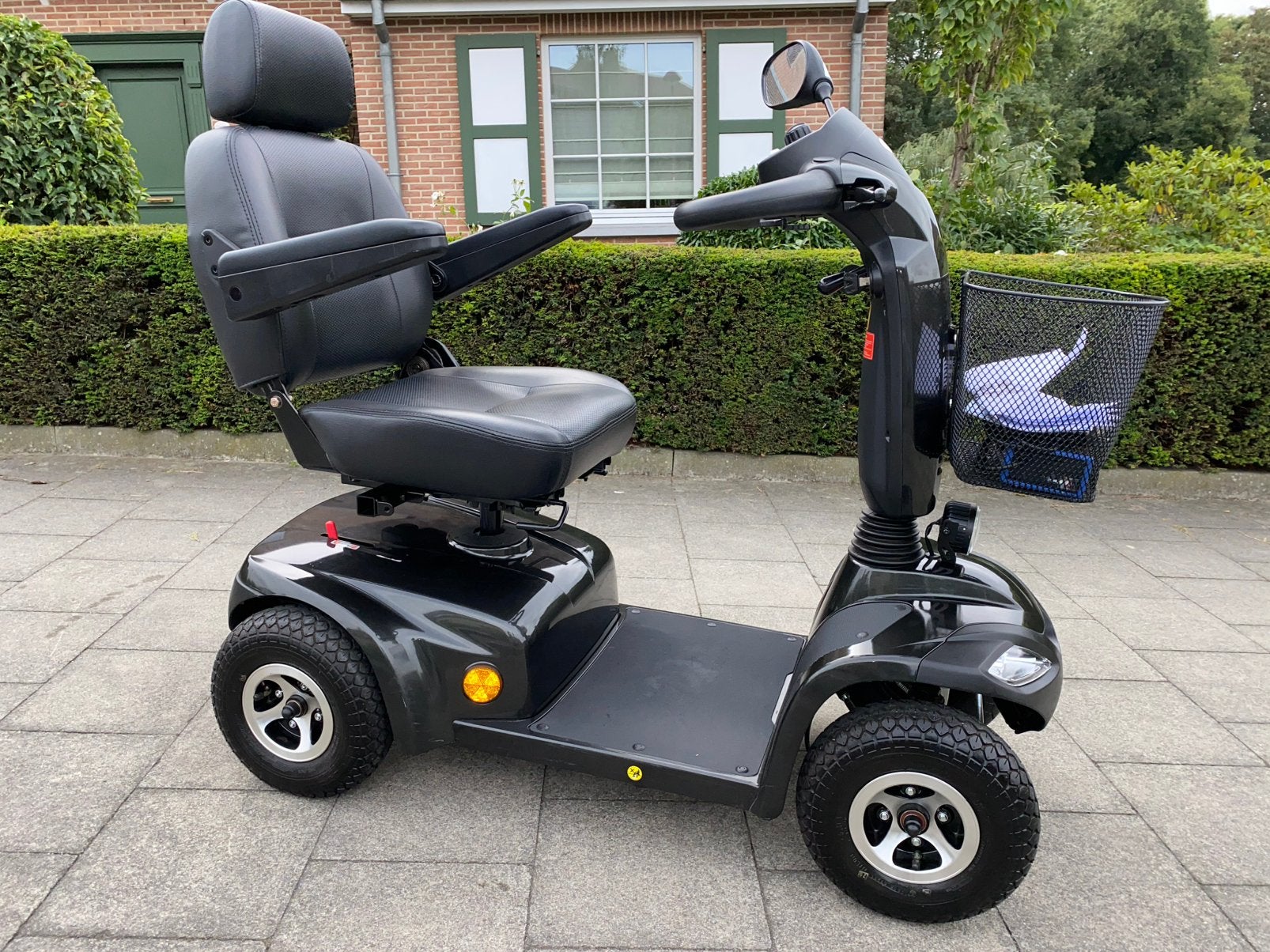 ZO GOED ALS NIEUWE Scootmobiel ST4D invalide Scooter, Diversen, Rolstoelen, Ophalen of Verzenden, Inklapbaar, Zo goed als nieuw