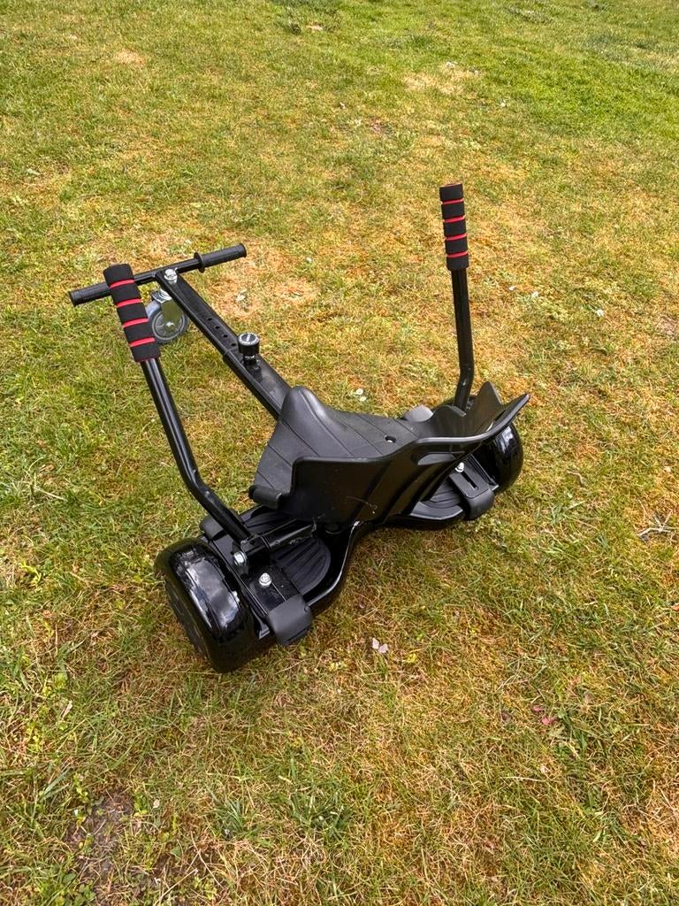 Zwart hoverboard met car, Kinderen en Baby's, Speelgoed | Buiten | Accuvoertuigen, Ophalen, Zo goed als nieuw